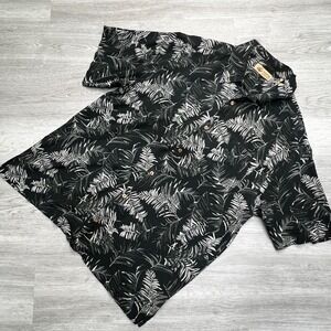 Lord & Taylor Casual Classics Mens Short Sleeve Silk Large Button Up Shirt